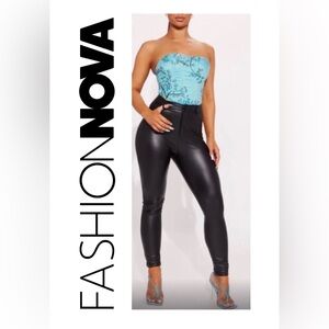 ☀️Elegant Blue Sheer and Silk Corset☀️